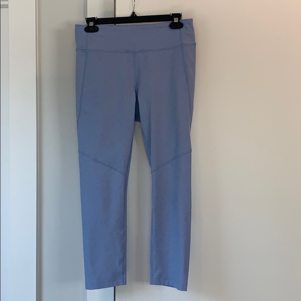 Outdoor Voices Periwinkle 3/4 Warmup Leggings - L